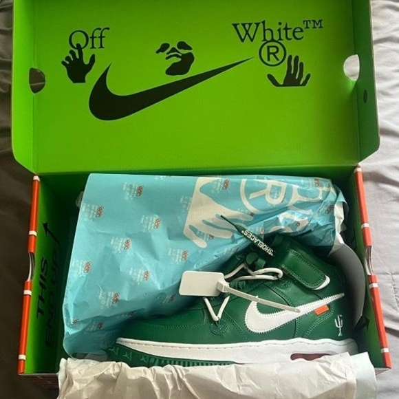 Off-White Other - Off-White Green and White Low-Top Sneakers